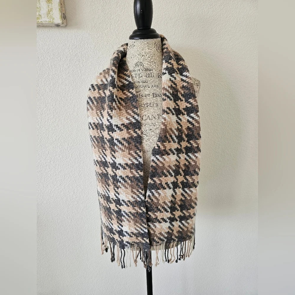 Charter Club 100% Cashmere Scarf Basketweave Houndstooth Neutral Plaid Fringe